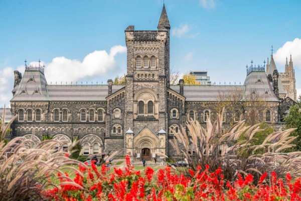 Trường Đại học Toronto - Canada